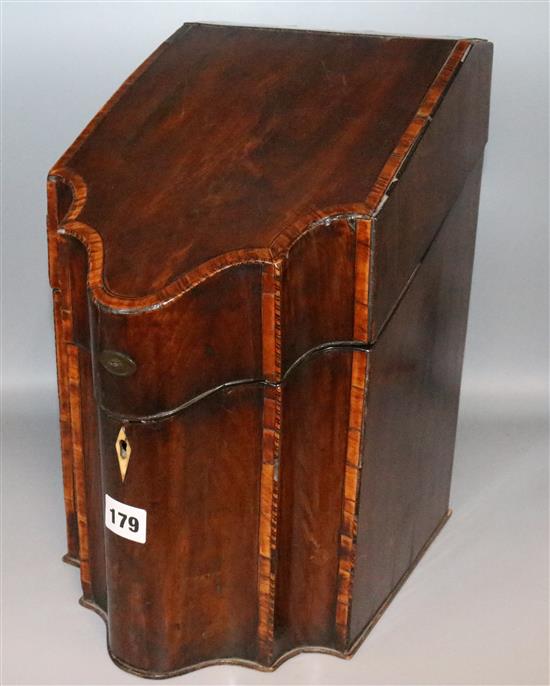 Knife box